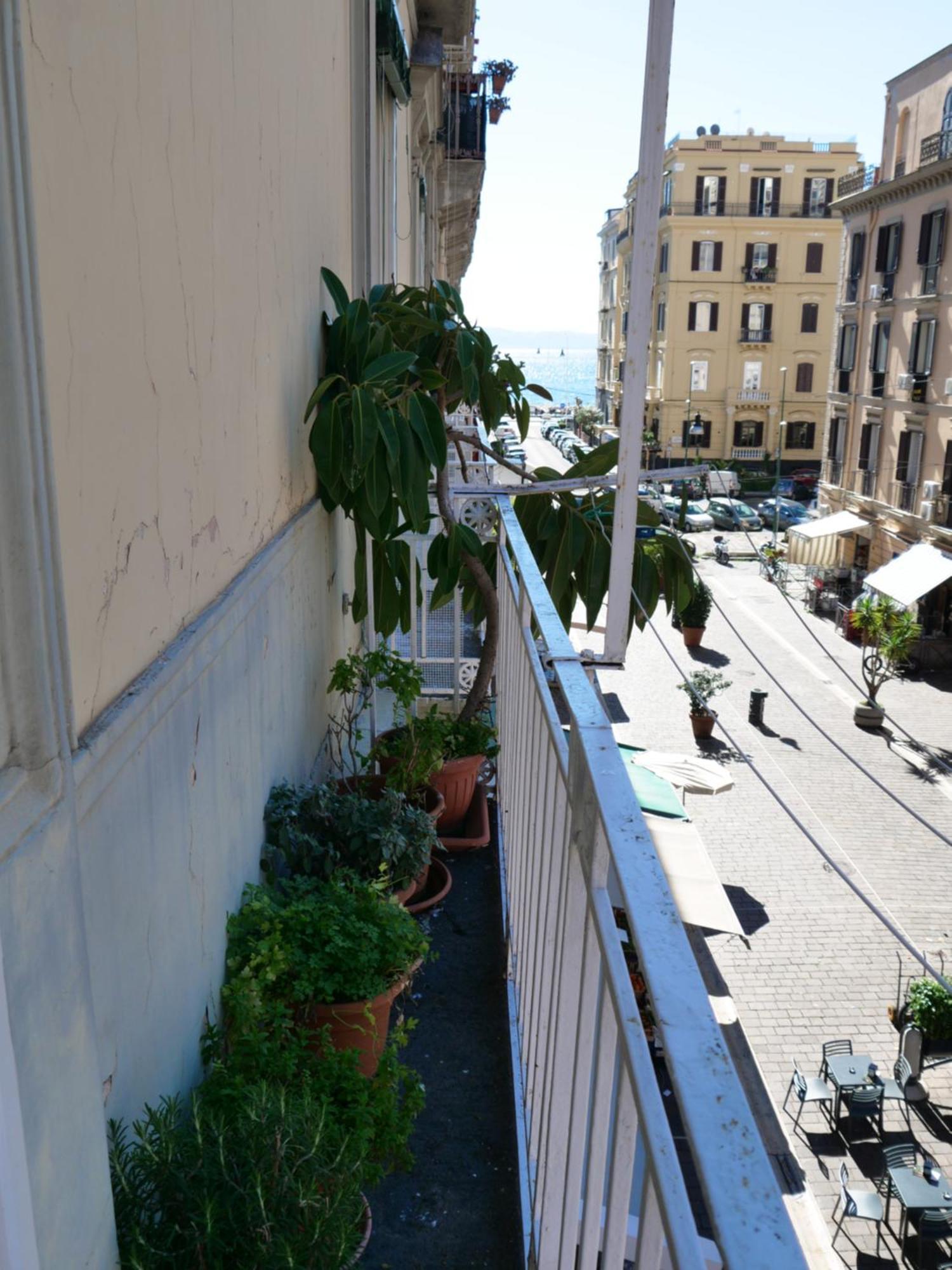 Salotto Sommer Bed and Breakfast Napoli Eksteriør billede