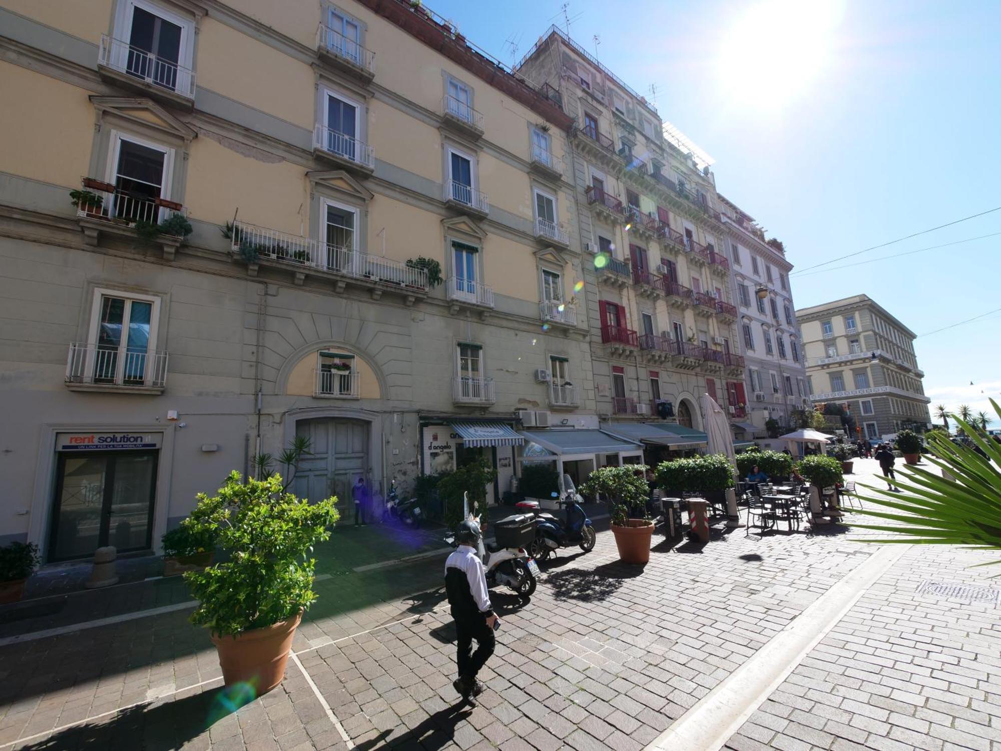 Salotto Sommer Bed and Breakfast Napoli Eksteriør billede