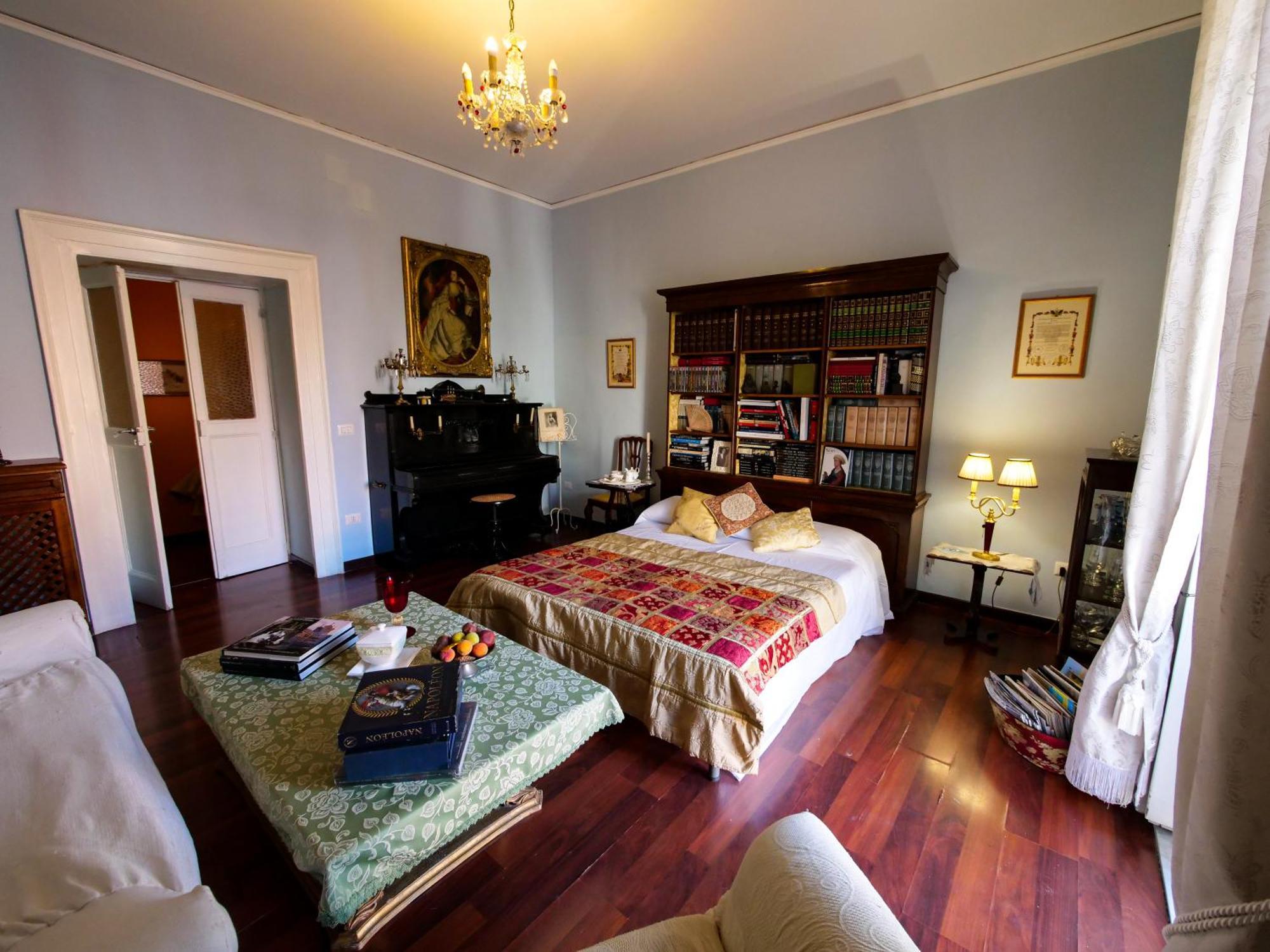 Salotto Sommer Bed and Breakfast Napoli Eksteriør billede